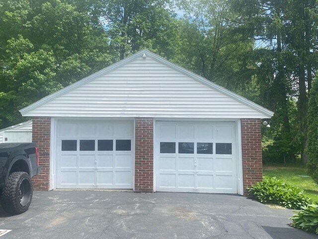 More Photos Of 660 Saratoga Rd, Wilton Hotel For Sale