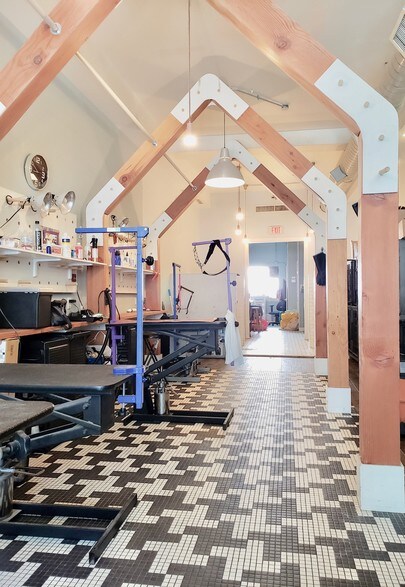 More Photos Of 235-239 Sound Beach Ave, Old Greenwich Freestanding For Lease