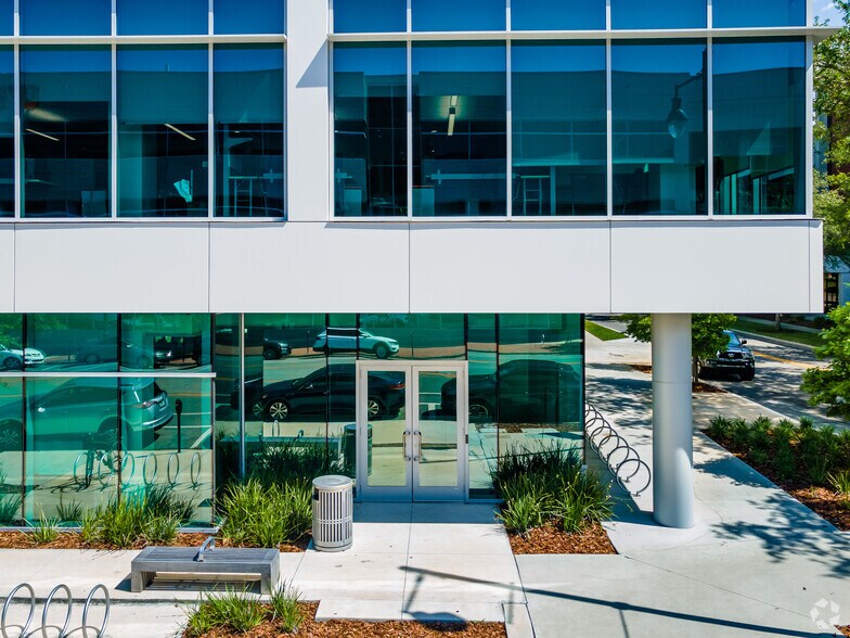 More Photos Of 800 SW 2nd Ave, Gainesville Office For Lease