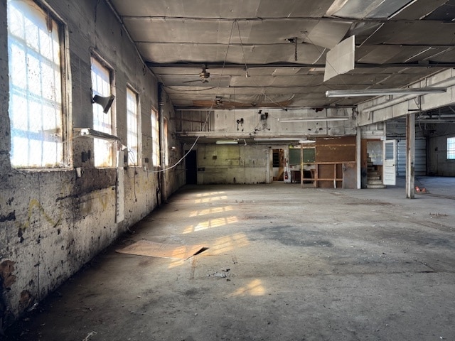 More Photos Of 1543 S Salina St, Syracuse Parking Garage For Sale