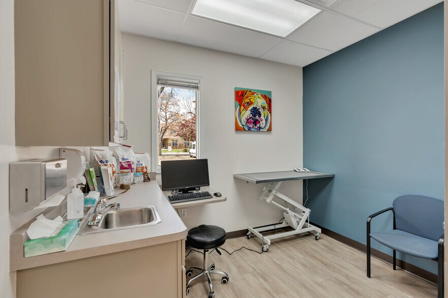 More Photos Of 2000 W South Boulder Rd, Lafayette Medical For Sale