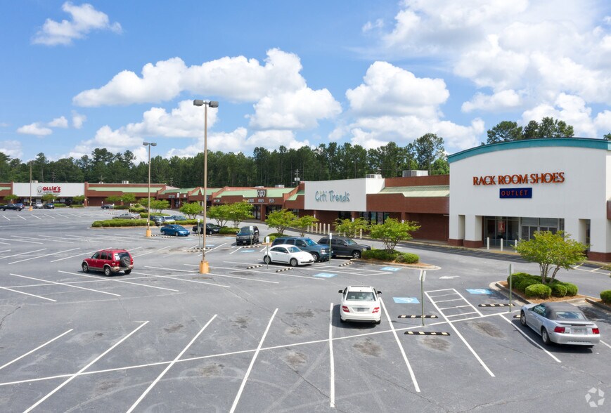 Primary Photo Of 3555 Mercer University Dr, Macon General Retail For Lease