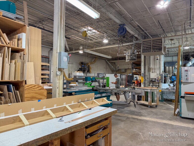 More Photos Of 1605-1609 N 31st Ave, Melrose Park Industrial For Sale