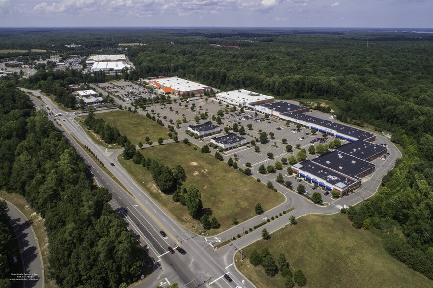 More Photos Of 6624 Mooretown Rd, Williamsburg Land For Lease