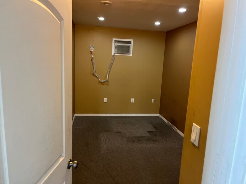 More Photos Of 1773 W Lincoln Ave, Anaheim Industrial For Sale