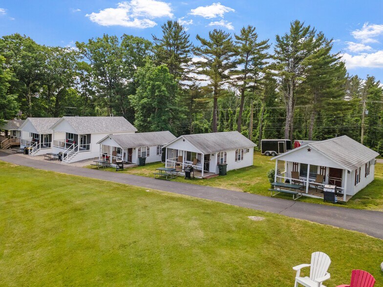 More Photos Of 291 Endicott St N, Laconia Hotel For Sale