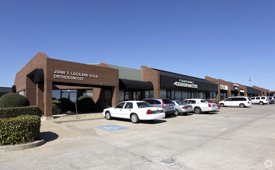 Primary Photo Of 7104 S Mingo Rd, Tulsa Unknown For Lease