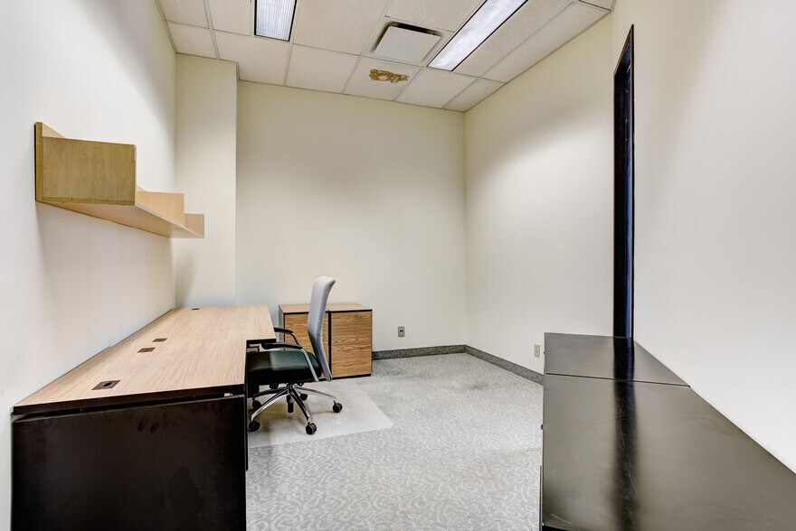More Photos Of 1111 Rue Saint-Urbain, Montréal Office Residential For Sale