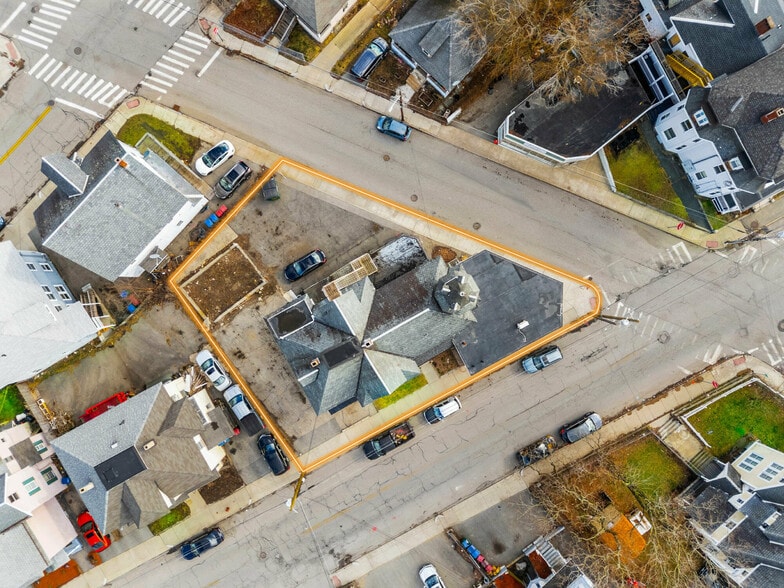 More Photos Of 237 Branch St, Lowell Apartments For Sale