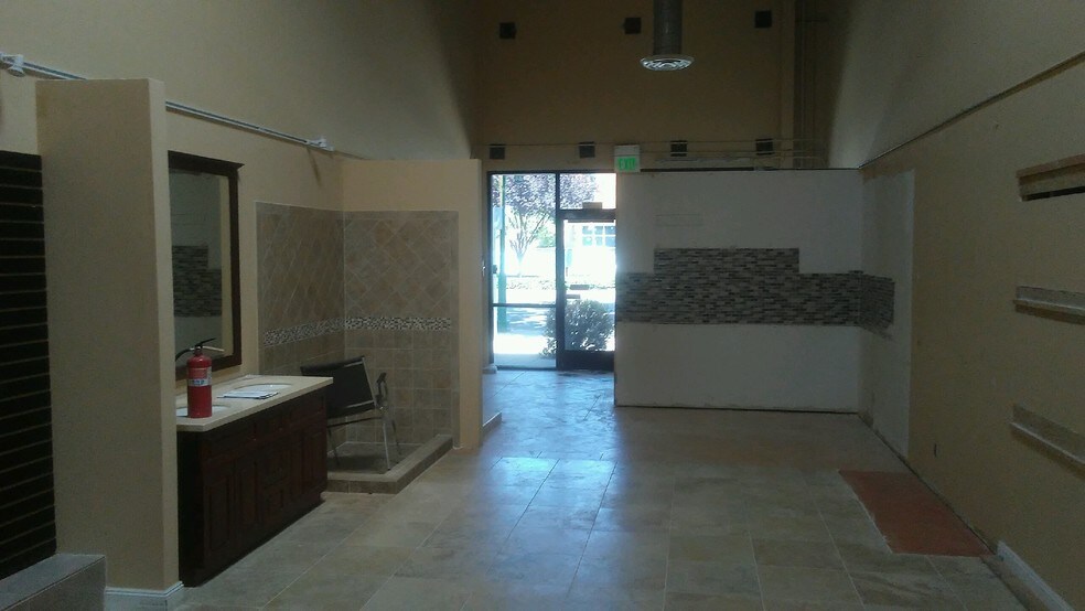 More Photos Of 7100-7114 Village Pky, Dublin Freestanding For Lease