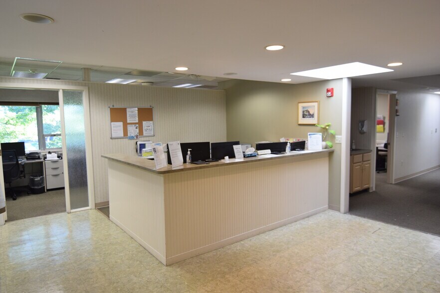 More Photos Of 315 W State St, Doylestown Medical For Sale