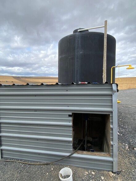 More Photos Of 23855 Rd 12 NW, Quincy Land For Lease