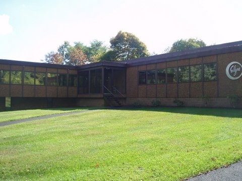 More Photos Of 12 Cork Hill Rd, Franklin Warehouse For Lease