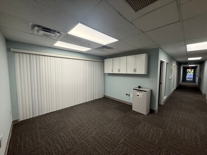 More Photos Of 897 E Venice Ave, Venice Medical For Lease