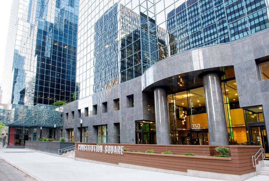 More Photos Of 340 Albert St, Ottawa Unknown For Lease