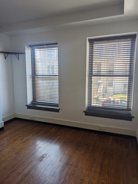 More Photos Of 125 N 4th St, Lafayette Office For Lease