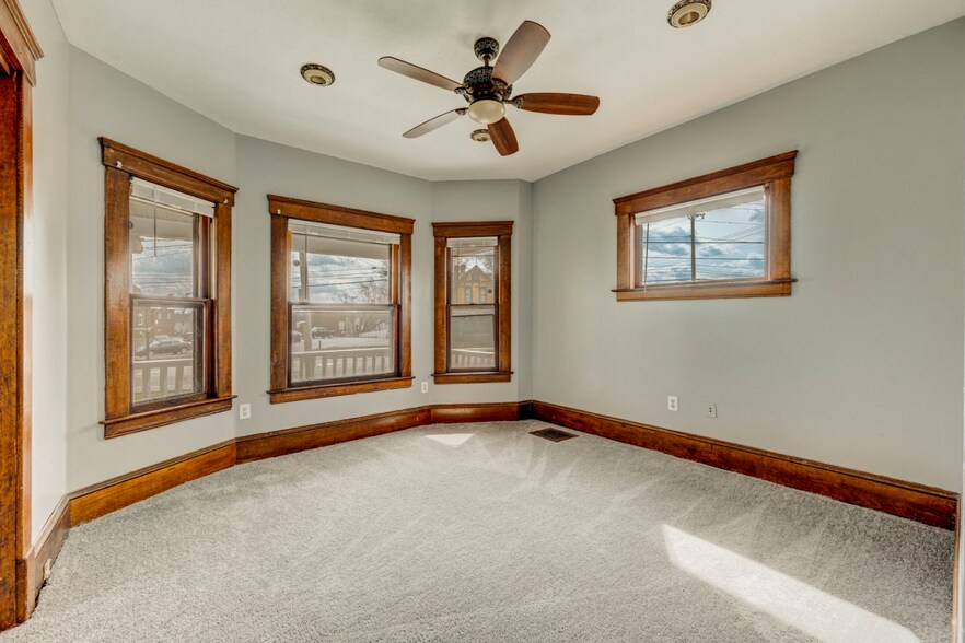 More Photos Of 4432 Pearl Rd, Cleveland Specialty For Sale