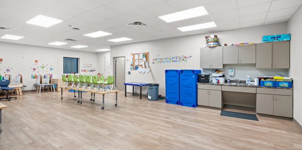 More Photos Of 10102 S Padre Island Dr, Corpus Christi Medical For Lease