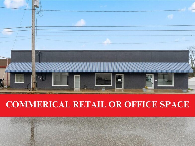 Primary Photo Of 111-119 Jennings Ave, Salem Storefront For Lease