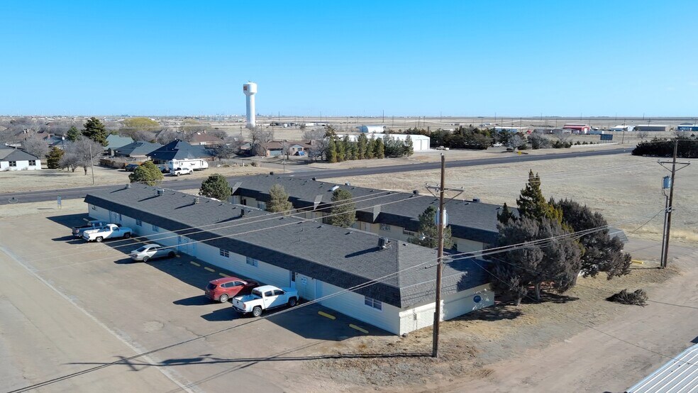 More Photos Of 1725 E 1st St, Dumas Multifamily For Sale