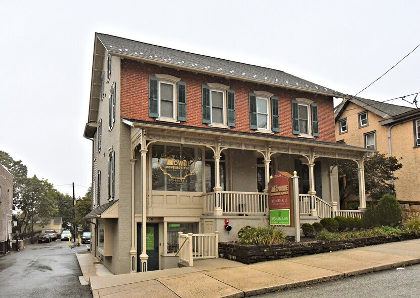 More Photos Of 206 N Main St, Souderton Freestanding For Sale