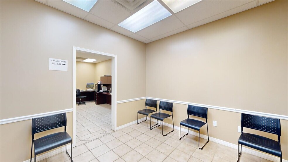 More Photos Of 113 Bo Bo Dr, Crystal Springs Freestanding For Lease