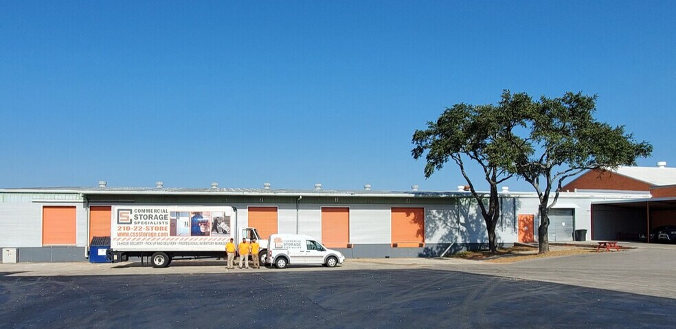 More Photos Of 10511 Wetmore Rd, San Antonio Manufacturing For Lease