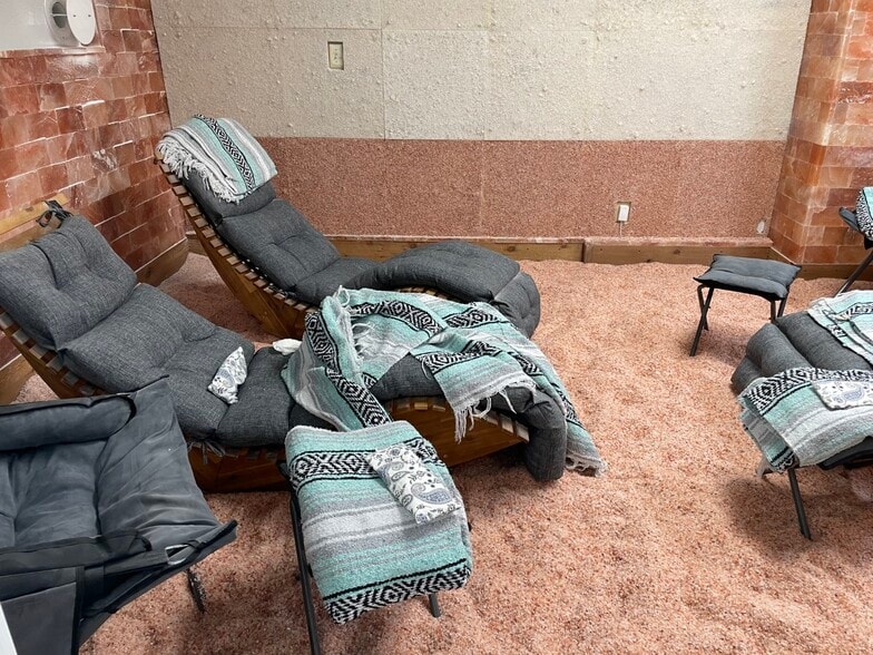 More Photos Of 4301 Spanish Trl, Pensacola Coworking Space