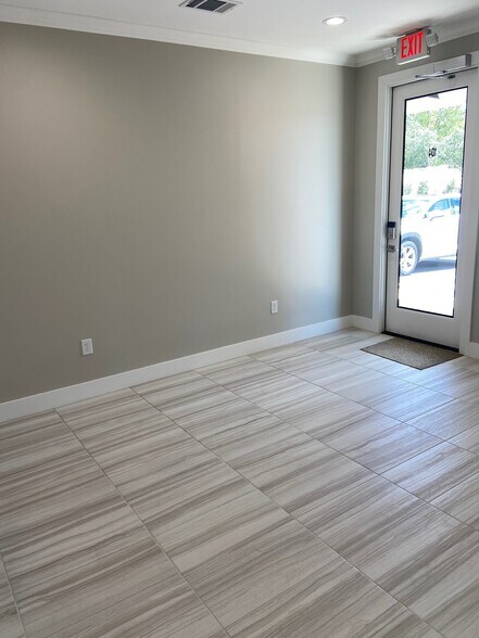 More Photos Of 1908 Yaupon Trl, Cedar Park Loft Creative Space For Sale