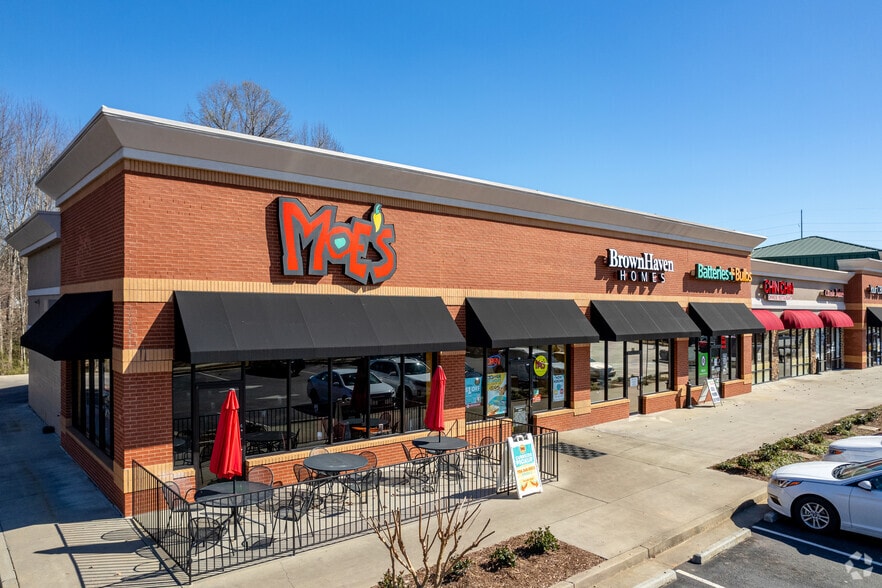 Primary Photo Of 837 Highway 400, Dawsonville Unknown For Lease