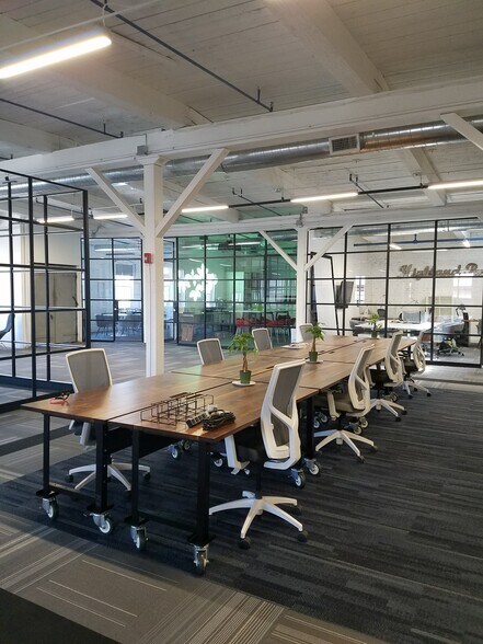 More Photos Of 214 Arlington St, Chelsea Office For Lease