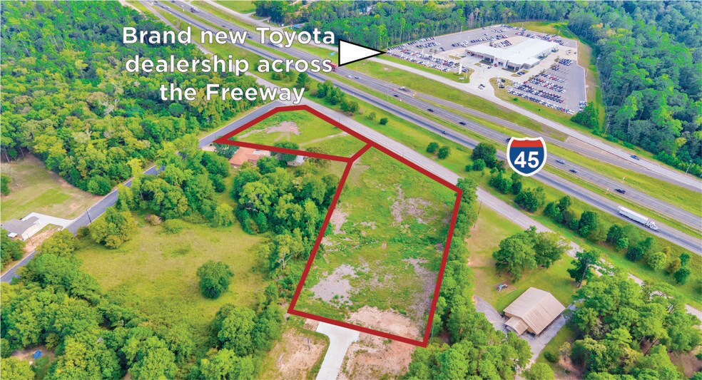 More Photos Of 844 Interstate 45, Huntsville Land For Lease