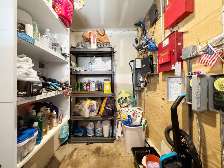 More Photos Of 5100 Atlantic Ave, Wildwood Hotel For Sale