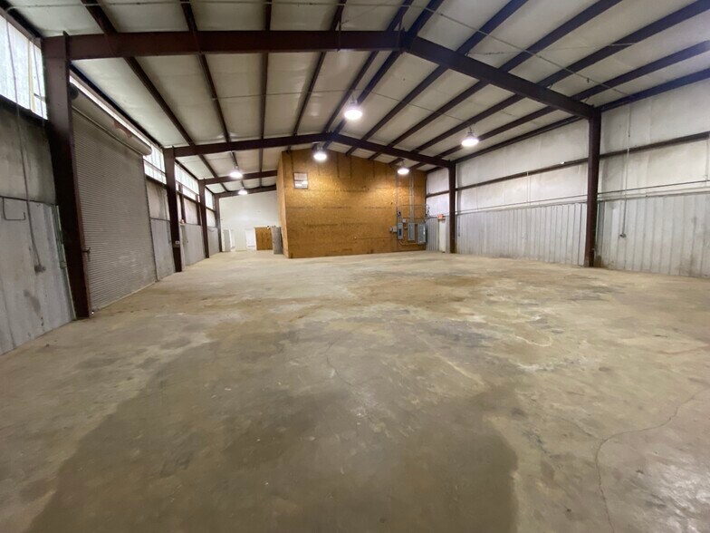 More Photos Of 1488 Industrial Dr, Bolton Warehouse For Sale