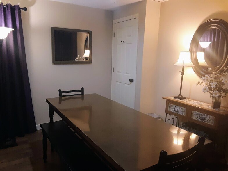 More Photos Of 444 S Beech Mountain Pky, Banner Elk Office For Sale