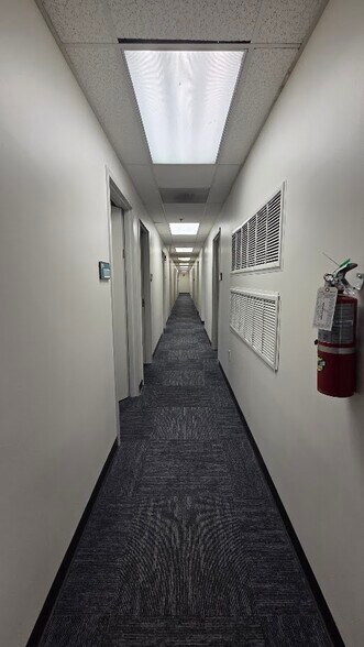 More Photos Of 6100 Griffin Rd, Davie Medical For Lease