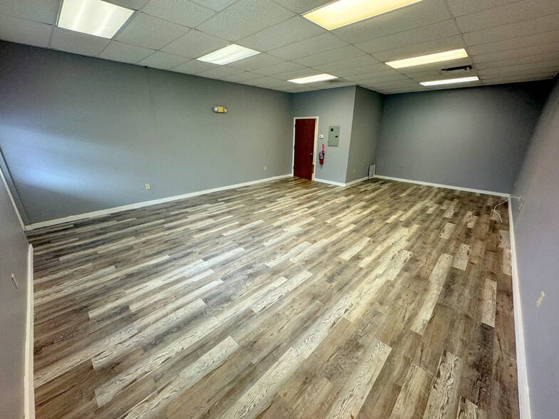 More Photos Of , Pinellas Park Office For Sale