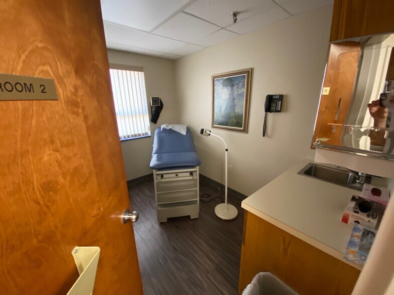 More Photos Of 116 Belmont St, Worcester Office For Sale