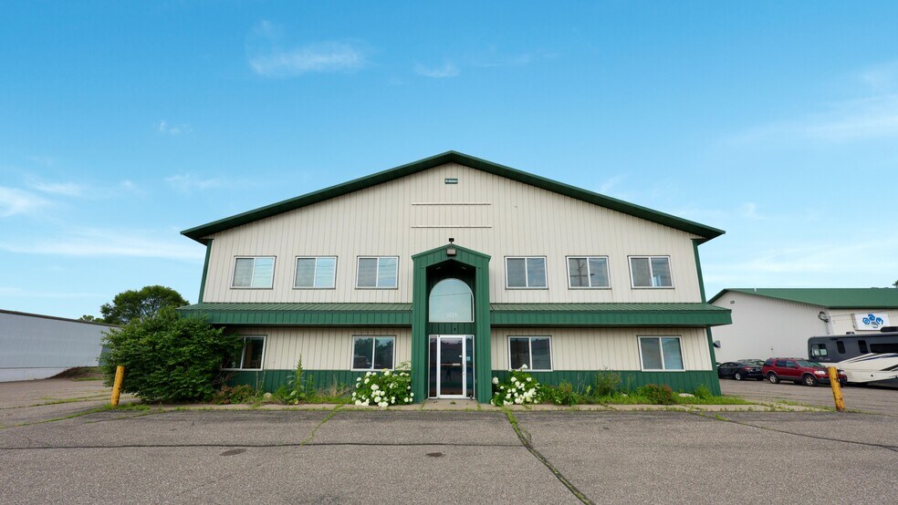 More Photos Of 1121 S Lincoln Ave, Sauk Rapids Warehouse For Sale