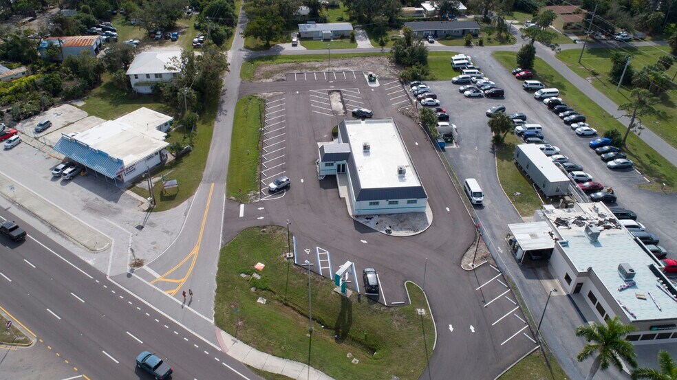 More Photos Of 4535 Tamiami Trl, Port Charlotte Office For Lease
