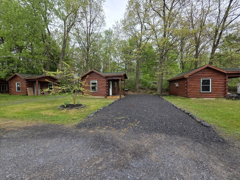 More Photos Of 984 Waterloo Geneva Rd, Waterloo Township Trailer Camper Park For Sale