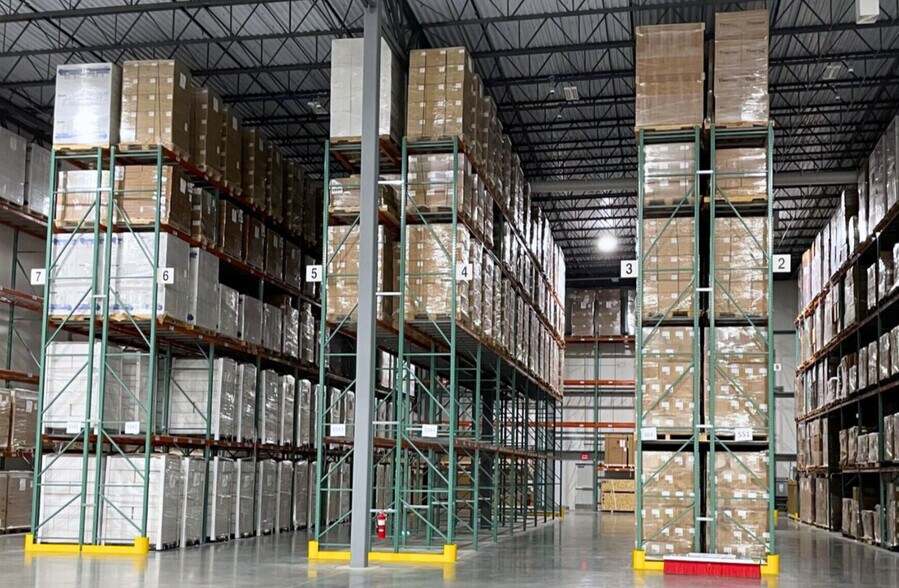 More Photos Of 3010 Enloe St, Hudson Refrigeration Cold Storage For Lease