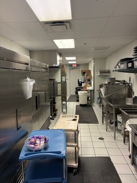 More Photos Of 1207 W McDermott Dr, Allen Daycare Center For Lease