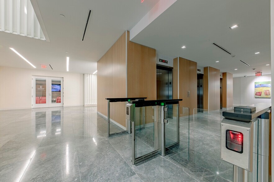More Photos Of 222 Lakeview Ave, West Palm Beach Office For Lease