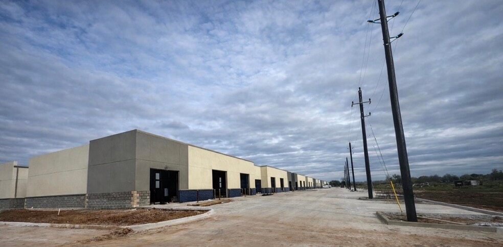 Primary Photo Of 1006 FM 359 Rd, Richmond Unknown For Lease