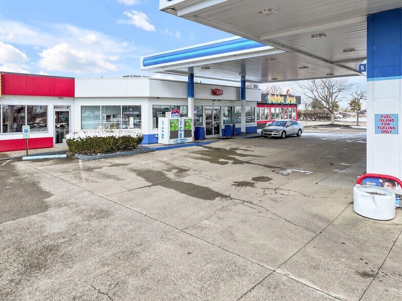 More Photos Of 1001 Elizabeth Dr, Nicholasville Service Station For Sale