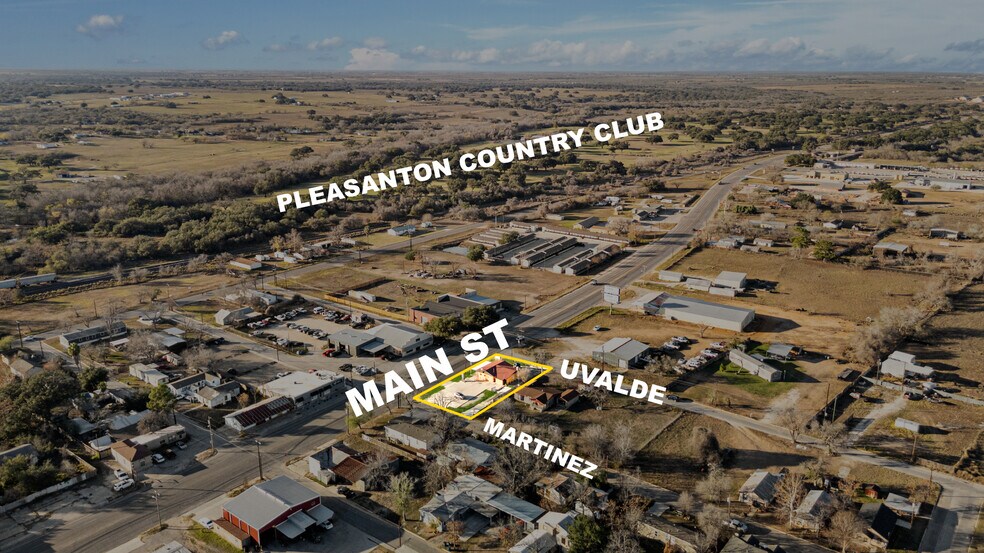 More Photos Of 1710 Second St, Pleasanton Restaurant For Sale