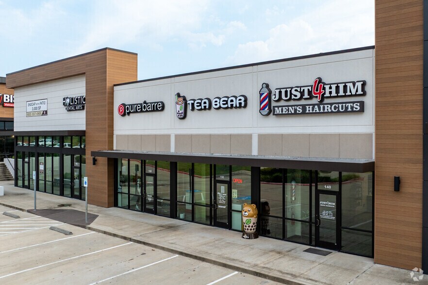 More Photos Of 4507 W Davis, Conroe Unknown For Lease