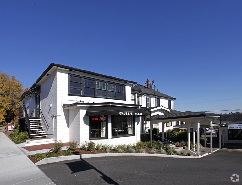 More Photos Of 480 SW 2nd St, Lake Oswego Unknown For Lease