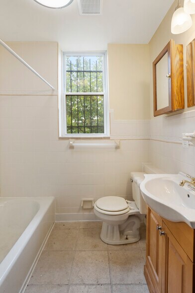 More Photos Of 2400 Druid Hill Ave, Baltimore Storefront Retail Residential For Sale